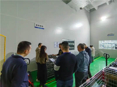 橙柚青攜手客戶共探雨翔再制造工廠，深化技術進出口合作共謀發展